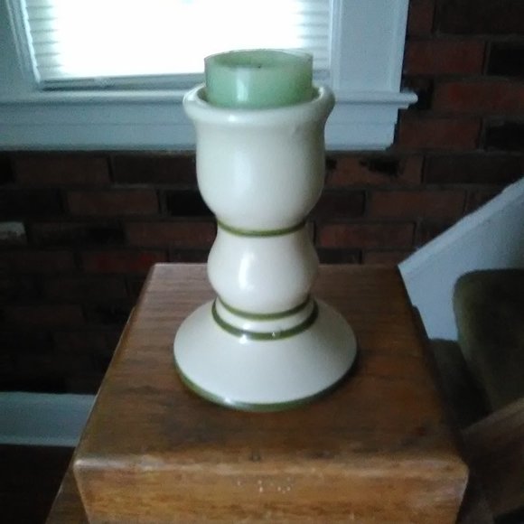 Sunflower Candleholder with Shade - Picture 6 of 12